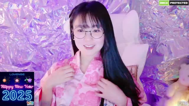 Gallery image thumbnail from meows's myfreecams stream on, 01/02/2025, 06:22 image 6 of 20