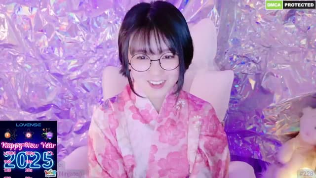 Gallery image thumbnail from meows's myfreecams stream on, 01/02/2025, 06:22 image 12 of 20