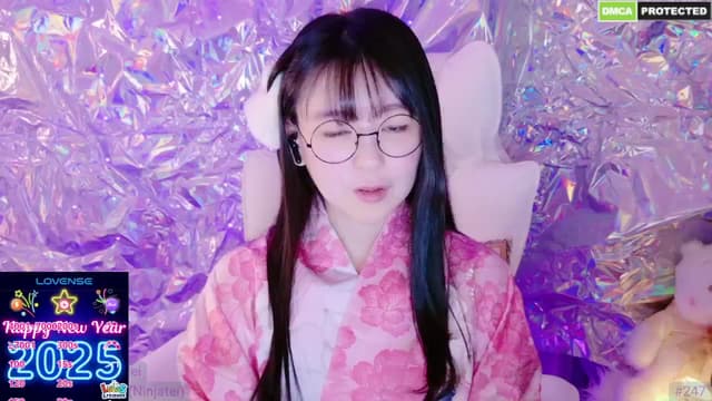 Gallery image thumbnail from meows's myfreecams stream on, 01/02/2025, 06:22 image 8 of 20