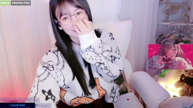 Gallery image thumbnail from meows's myfreecams stream on, 01/04/2025, 06:12 image 16 of 20