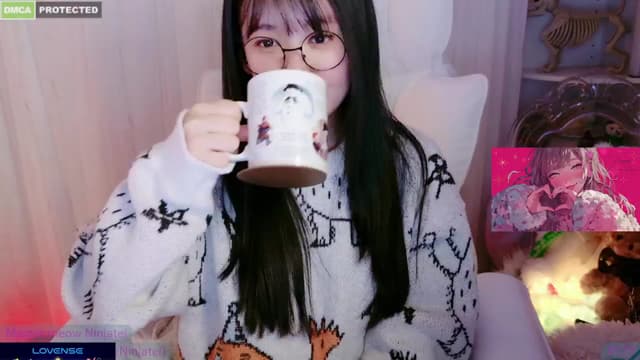 Gallery image thumbnail from meows's myfreecams stream on, 01/04/2025, 06:12 image 15 of 20