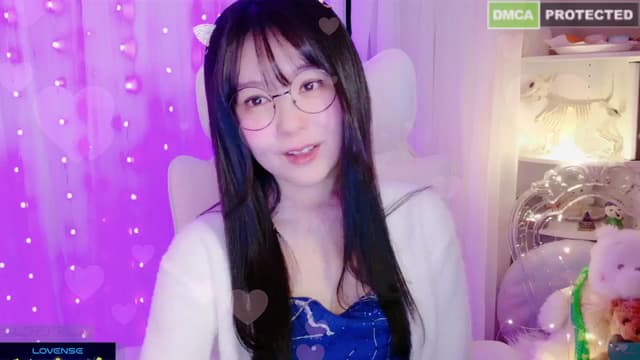 Gallery image thumbnail from meows's myfreecams stream on, 01/05/2025, 07:04 image 7 of 20