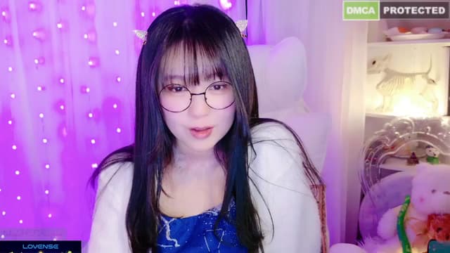 Gallery image thumbnail from meows's myfreecams stream on, 01/05/2025, 07:04 image 12 of 20