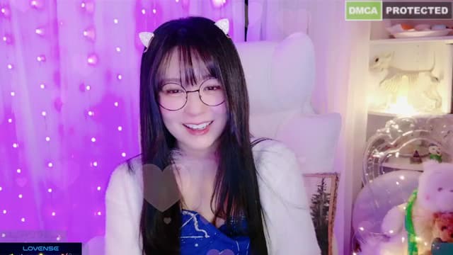 Gallery image thumbnail from meows's myfreecams stream on, 01/05/2025, 07:04 image 6 of 20
