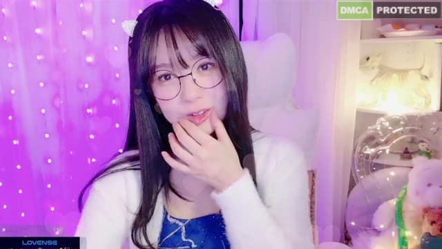 Gallery image thumbnail from meows's myfreecams stream on, 01/05/2025, 07:04 image 8 of 20