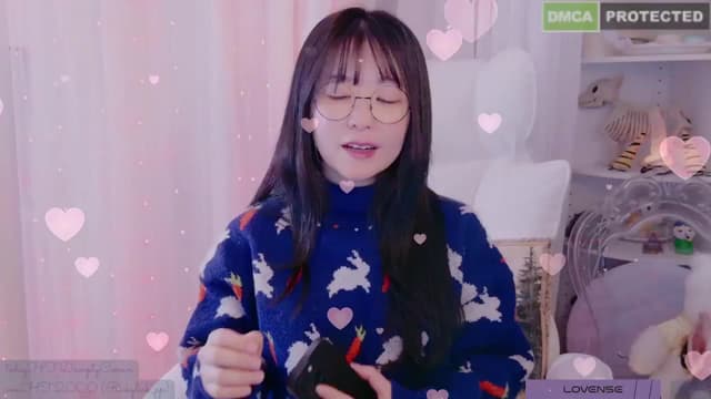 Gallery image thumbnail from meows's myfreecams stream on, 01/12/2025, 07:07 image 8 of 20