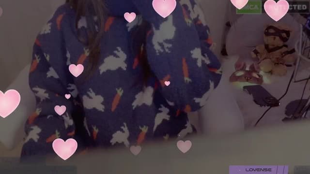 Gallery image thumbnail from meows's myfreecams stream on, 01/12/2025, 09:17 image 15 of 20