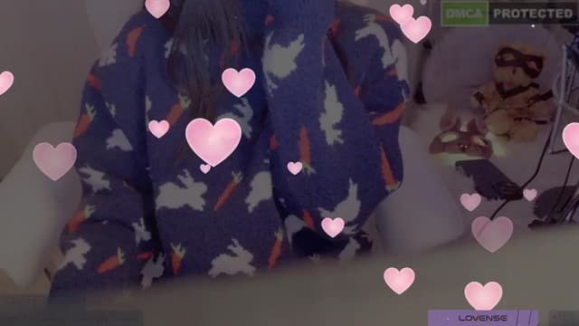 Gallery image thumbnail from meows's myfreecams stream on, 01/12/2025, 09:17 image 19 of 20
