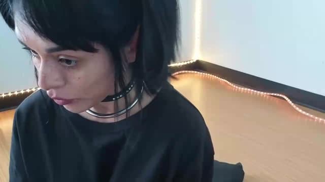 Gallery image thumbnail from nella's myfreecams stream on, 05/23/2026, 18:23 image 11 of 20