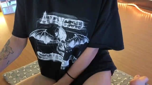 Gallery image thumbnail from nella's myfreecams stream on, 05/25/2026, 18:40 image 18 of 20