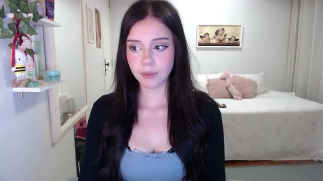 Gallery image thumbnail from nnina's myfreecams stream on, 10/19/2025, 09:03 image 18 of 20