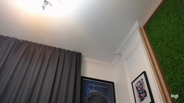 Gallery image thumbnail from oxxxy's myfreecams stream on, 11/17/2022, 06:37 image 17 of 20