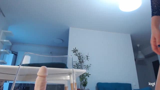 Gallery image thumbnail from oxxxy's myfreecams stream on, 01/05/2024, 08:04 image 10 of 20