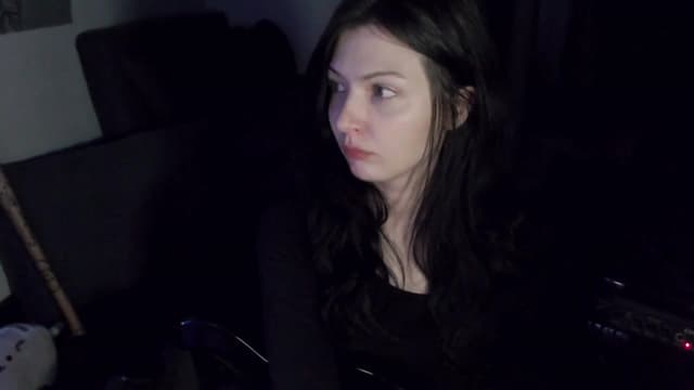 Gallery image thumbnail from room0's myfreecams stream on, 08/08/2024, 01:04 image 18 of 20