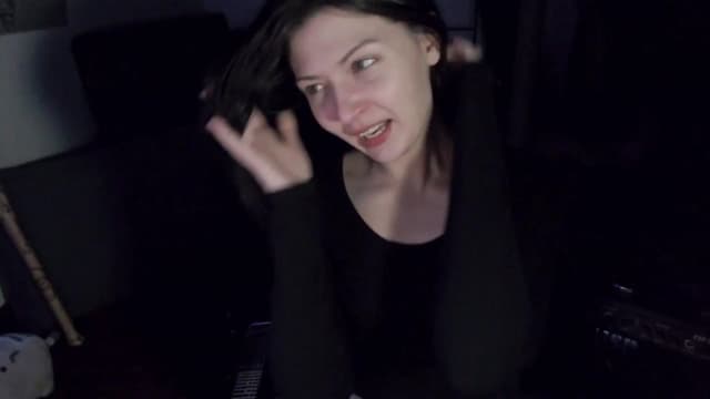 Gallery image thumbnail from room0's myfreecams stream on, 08/08/2024, 01:47 image 9 of 20