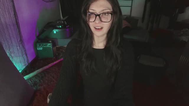Gallery image thumbnail from snots's myfreecams stream on, 06/23/2024, 07:08 image 9 of 20