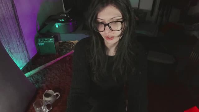 Gallery image thumbnail from snots's myfreecams stream on, 06/23/2024, 07:08 image 16 of 20