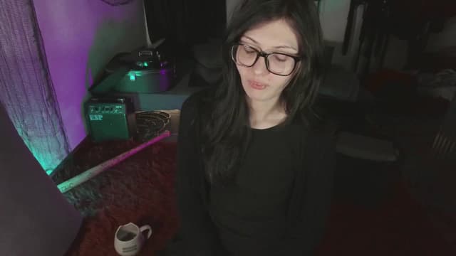 Gallery image thumbnail from snots's myfreecams stream on, 06/23/2024, 07:08 image 8 of 20