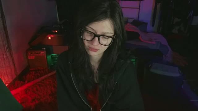 Gallery image thumbnail from snots's myfreecams stream on, 06/24/2024, 07:01 image 1 of 20