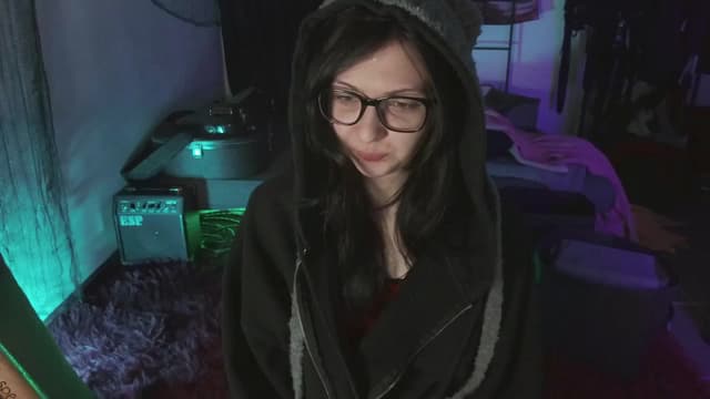 Gallery image thumbnail from snots's myfreecams stream on, 06/24/2024, 07:01 image 5 of 20