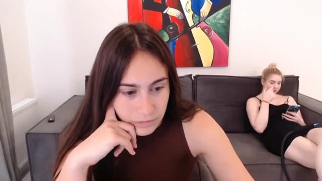 Gallery image thumbnail from ulohu's myfreecams stream on, 09/05/2024, 13:33 image 9 of 20
