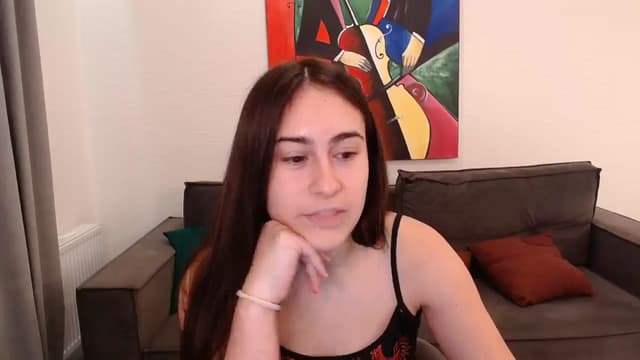 Gallery image thumbnail from ulohu's myfreecams stream on, 12/02/2024, 11:47 image 11 of 20