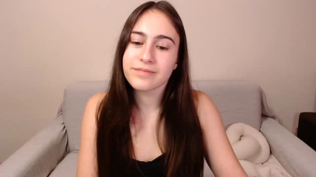 Gallery image thumbnail from ulohu's myfreecams stream on, 12/24/2024, 21:39 image 12 of 20