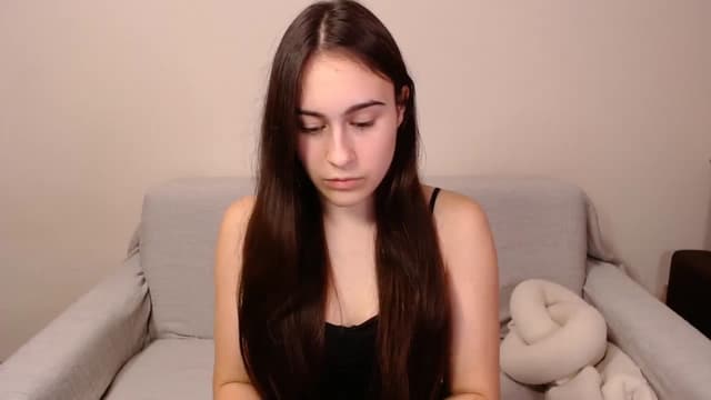 Gallery image thumbnail from ulohu's myfreecams stream on, 12/24/2024, 23:10 image 5 of 20