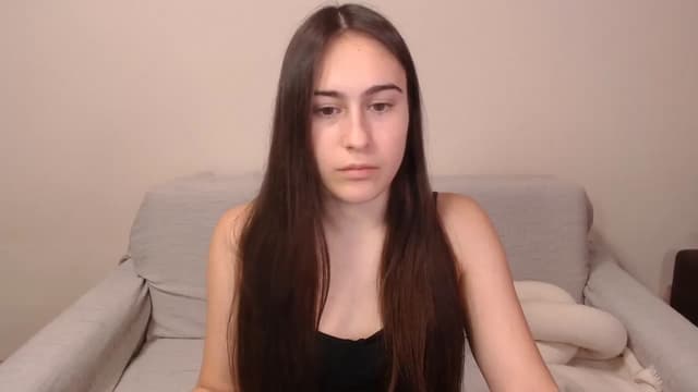 Gallery image thumbnail from ulohu's myfreecams stream on, 12/26/2024, 22:15 image 8 of 20