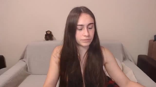 Gallery image thumbnail from ulohu's myfreecams stream on, 03/03/2025, 16:24 image 14 of 20