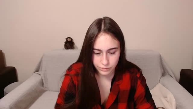 Gallery image thumbnail from ulohu's myfreecams stream on, 03/03/2025, 17:03 image 12 of 20