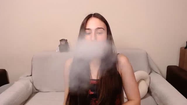 Gallery image thumbnail from ulohu's myfreecams stream on, 03/10/2025, 19:33 image 18 of 20
