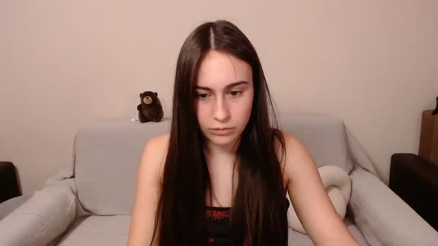 Gallery image thumbnail from ulohu's myfreecams stream on, 03/10/2025, 20:01 image 16 of 20