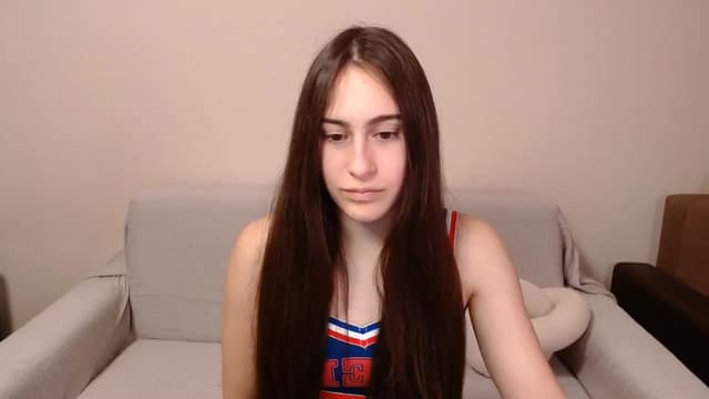Gallery image thumbnail from ulohu's myfreecams stream on, 04/25/2025, 16:54 image 13 of 20