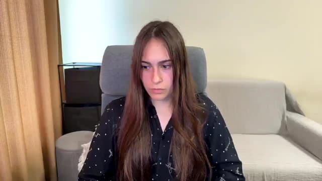 Gallery image thumbnail from ulohu's myfreecams stream on, 07/14/2025, 16:26 image 18 of 20