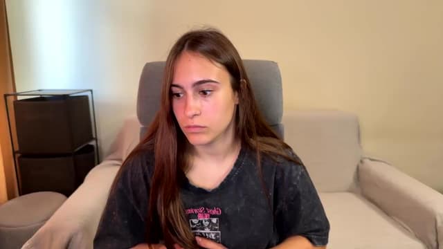 Gallery image thumbnail from ulohu's myfreecams stream on, 08/01/2025, 14:17 image 1 of 20