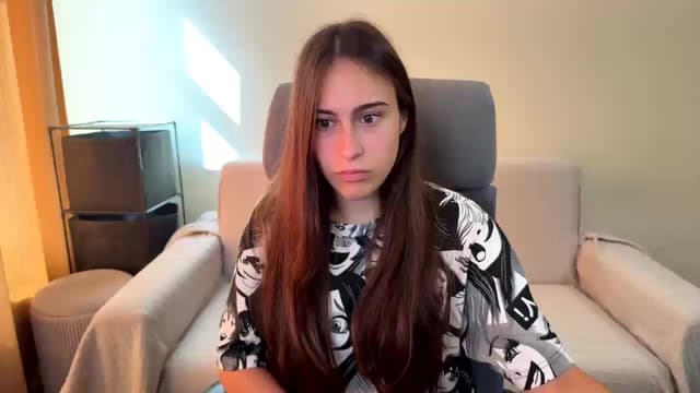 Gallery image thumbnail from ulohu's myfreecams stream on, 08/03/2025, 07:25 image 15 of 20