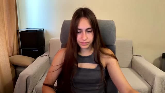 Gallery image thumbnail from ulohu's myfreecams stream on, 08/16/2025, 10:29 image 10 of 20