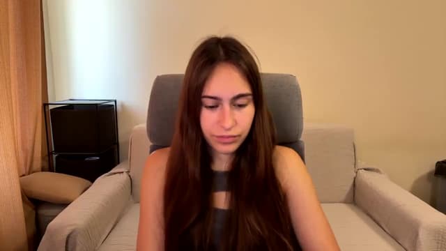 Gallery image thumbnail from ulohu's myfreecams stream on, 08/16/2025, 10:29 image 2 of 20