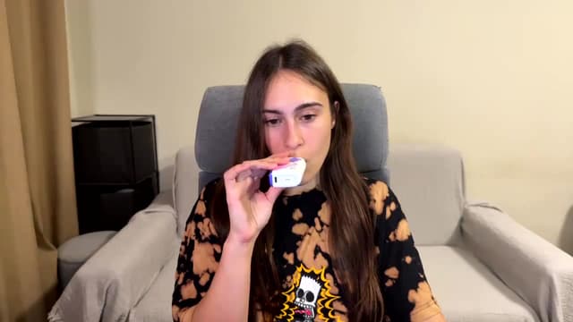 Gallery image thumbnail from ulohu's myfreecams stream on, 08/16/2025, 19:52 image 19 of 20