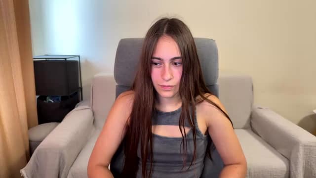 Gallery image thumbnail from ulohu's myfreecams stream on, 08/19/2025, 14:33 image 12 of 20