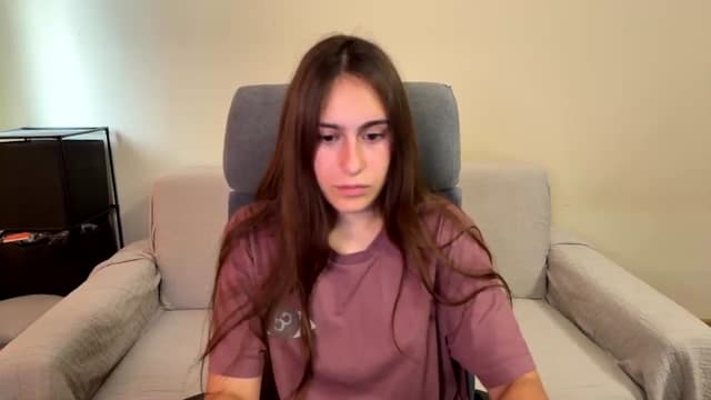 Gallery image thumbnail from ulohu's myfreecams stream on, 09/08/2025, 14:20 image 14 of 20