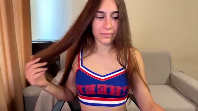 Gallery image thumbnail from ulohu's myfreecams stream on, 09/22/2025, 10:38 image 9 of 20