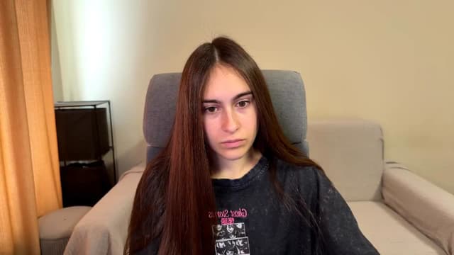 Gallery image thumbnail from ulohu's myfreecams stream on, 10/08/2025, 11:11 image 11 of 20