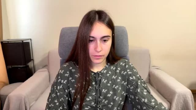 Gallery image thumbnail from ulohu's myfreecams stream on, 10/13/2025, 10:29 image 1 of 20