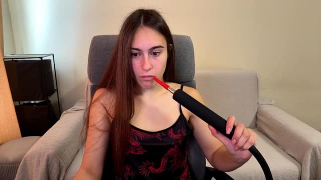 Gallery image thumbnail from ulohu's myfreecams stream on, 10/16/2025, 10:40 image 7 of 20