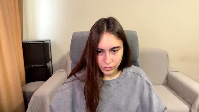 Gallery image thumbnail from ulohu's myfreecams stream on, 10/21/2025, 08:45 image 17 of 20