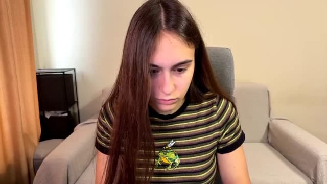 Gallery image thumbnail from ulohu's myfreecams stream on, 10/24/2025, 10:20 image 15 of 20