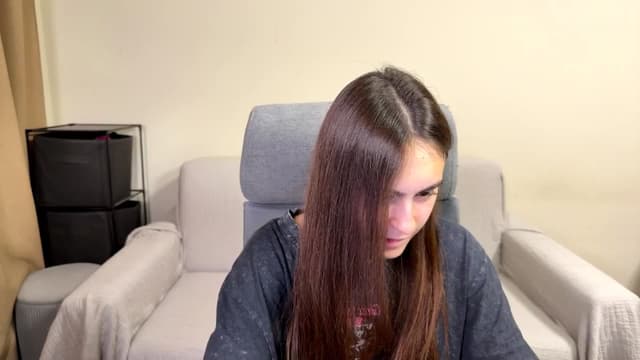 Gallery image thumbnail from ulohu's myfreecams stream on, 11/05/2025, 18:29 image 17 of 20