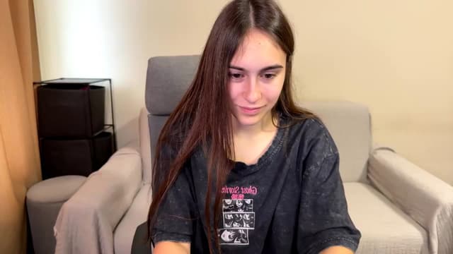 Gallery image thumbnail from ulohu's myfreecams stream on, 11/07/2025, 12:10 image 10 of 20